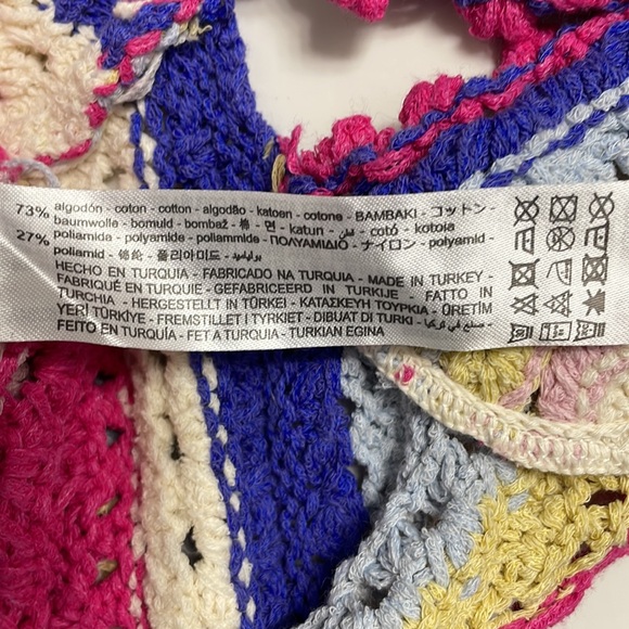 🌟HOST PICK 6/25!🌟 NWT rare HTF Zara multicolor ruffle knit crochet top! Size S - Picture 8 of 9